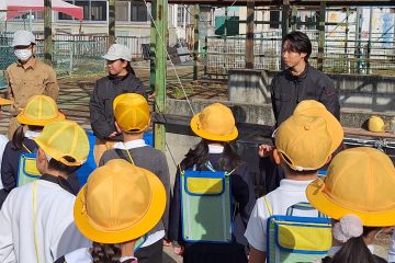 小学校2年生国語科「どうぶつ園のじゅうい」と連動した体験学習を実施！